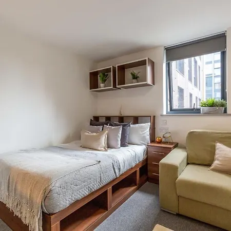 Ensuite Bedrooms And At The Foundry In Leeds * Leeds (West Yorkshire)